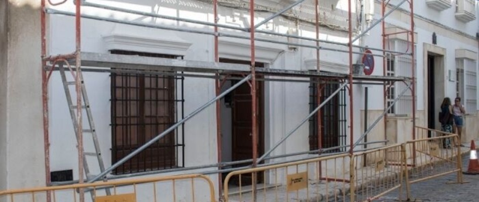 b9649f5d953f274c50e1187338e4ee47_L